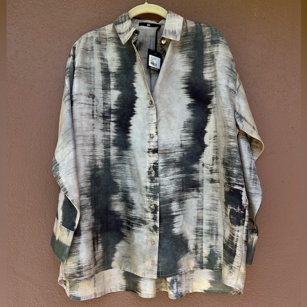 Jarbo Abstract Black and Cream Silk Button-Up Shirt